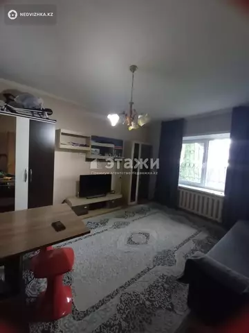 1-комнатная квартира, этаж 1 из 5, 33 м²