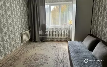 1-комнатная квартира, этаж 3 из 5, 43 м²