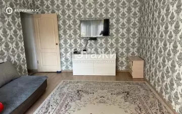 1-комнатная квартира, этаж 3 из 5, 43 м²