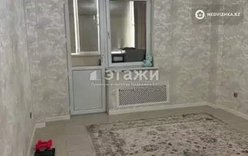 1-комнатная квартира, этаж 3 из 4, 48 м²