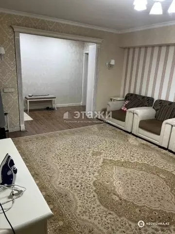 4-комнатная квартира, этаж 2 из 5, 110 м²