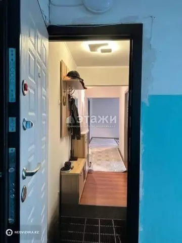 3-комнатная квартира, этаж 2 из 5, 60 м²