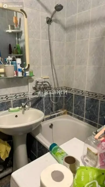 2-комнатная квартира, этаж 3 из 5, 43 м²