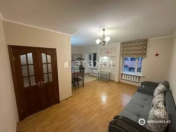 4-комнатная квартира, этаж 3 из 5, 79 м²