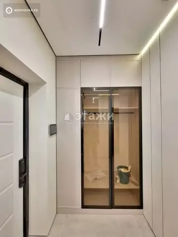 2-комнатная квартира, этаж 3 из 21, 50 м², на длительный срок