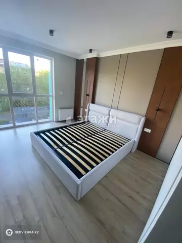 2-комнатная квартира, этаж 3 из 12, 50 м², на длительный срок