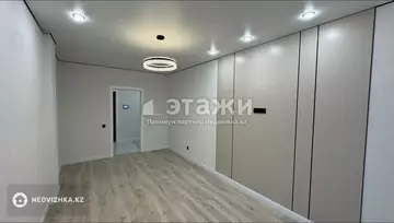 1-комнатная квартира, этаж 4 из 9, 40 м²