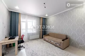 1-комнатная квартира, этаж 10 из 17, 39 м²