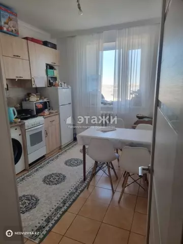 1-комнатная квартира, этаж 8 из 9, 40 м²