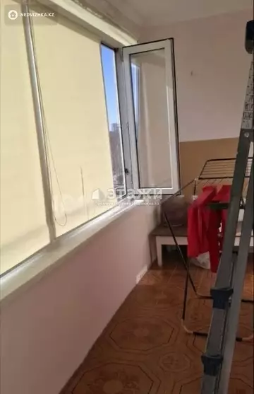 3-комнатная квартира, этаж 4 из 5, 62 м²