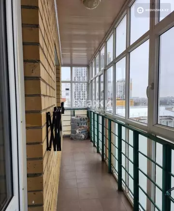 4-комнатная квартира, этаж 8 из 9, 105 м²