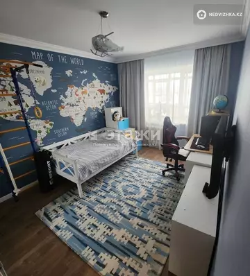4-комнатная квартира, этаж 8 из 9, 105 м²