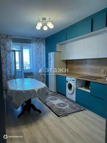 4-комнатная квартира, этаж 4 из 13, 107 м²