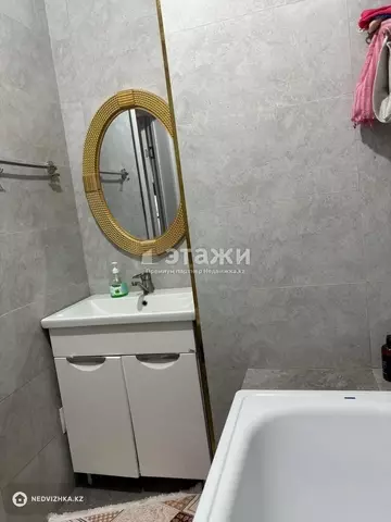 4-комнатная квартира, этаж 4 из 13, 107 м²