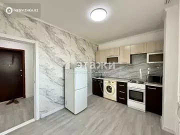 1-комнатная квартира, этаж 8 из 12, 48 м²