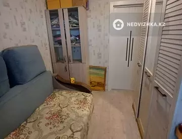 3-комнатная квартира, этаж 4 из 5, 48 м²