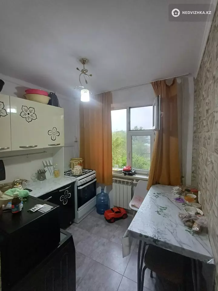 48 м², 3-комнатная квартира, этаж 4 из 5, 48 м², изображение - 1