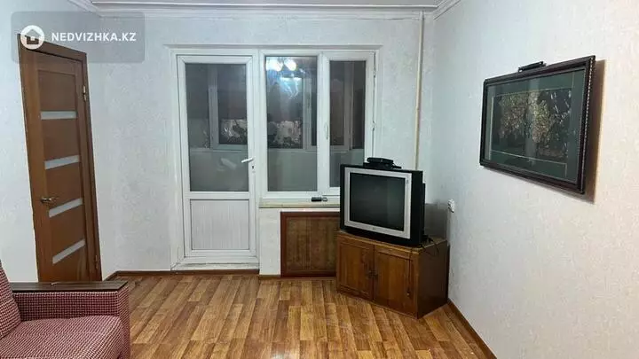 52 м², 2-комнатная квартира, этаж 1 из 5, 52 м², на длительный срок, изображение - 1
