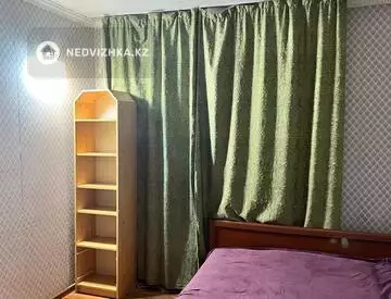 2-комнатная квартира, этаж 1 из 5, 52 м², на длительный срок