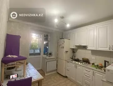 2-комнатная квартира, этаж 2 из 5, 50 м²