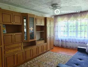 4-комнатная квартира, этаж 4 из 3, 75 м²