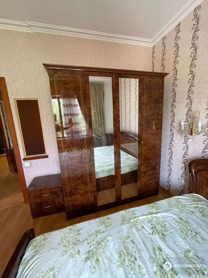 60.1 м², 3-комнатная квартира, этаж 3 из 5, 60 м², изображение - 1