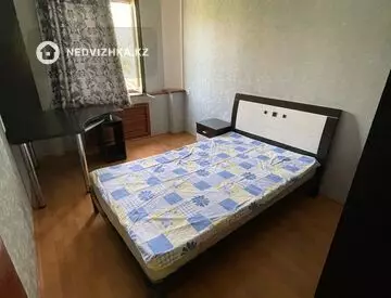 3-комнатная квартира, этаж 3 из 5, 60 м²
