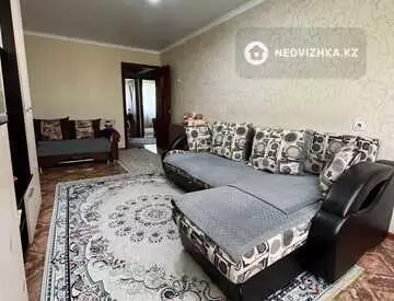 2-комнатная квартира, этаж 4 из 5, 52 м²