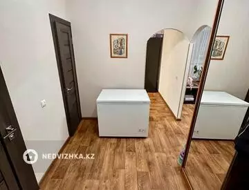 60.8 м², 2-комнатная квартира, этаж 10 из 14, 61 м², изображение - 4