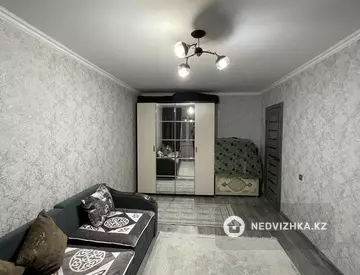 3-комнатная квартира, этаж 3 из 5, 67 м²