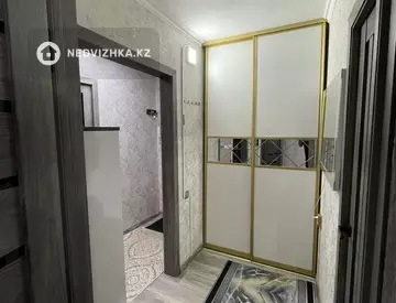 3-комнатная квартира, этаж 3 из 5, 67 м²