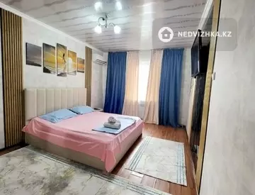 1-комнатная квартира, этаж 5 из 5, 38 м², по часам