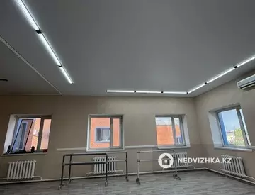 Помещение, этаж 2 из 2, 70 м²