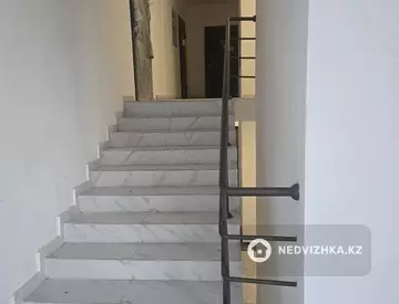 1-комнатная квартира, этаж 3 из 9, 50 м²