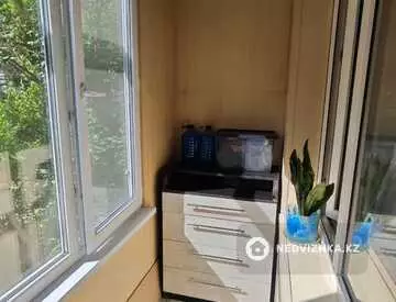 3-комнатная квартира, этаж 1 из 5, 68 м²
