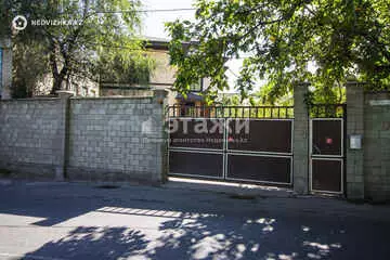 360 м², 7-комнатный дом, 7 соток, 360 м², изображение - 4