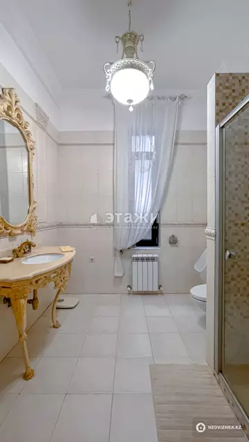 360 м², 7-комнатный дом, 7 соток, 360 м², изображение - 48