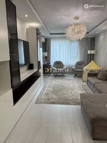 3-комнатная квартира, этаж 7 из 15, 110 м²
