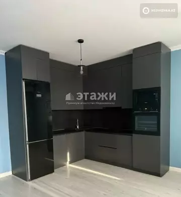 2-комнатная квартира, этаж 10 из 13, 42 м²