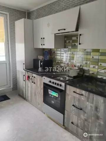 2-комнатная квартира, этаж 3 из 9, 65 м²