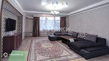 2-комнатная квартира, этаж 10 из 12, 75 м², на длительный срок