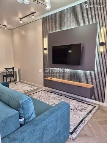 2-комнатная квартира, этаж 4 из 20, 50 м², на длительный срок