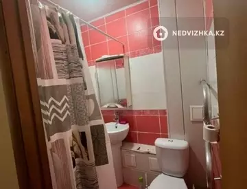 1-комнатная квартира, этаж 1 из 4, 30 м², по часам
