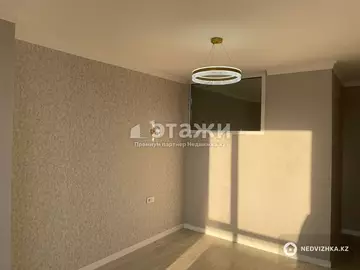 3-комнатная квартира, этаж 7 из 14, 55 м²