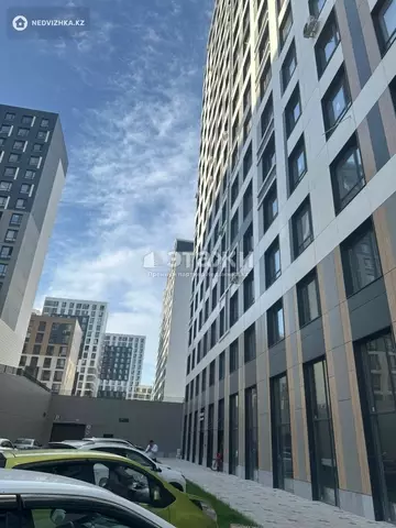 1-комнатная квартира, этаж 9 из 18, 41 м²