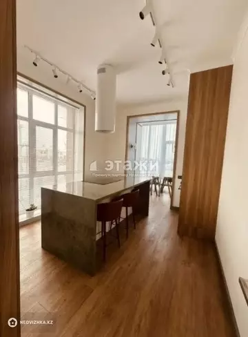 93.4 м², 3-комнатная квартира, этаж 2 из 9, 93 м², изображение - 4