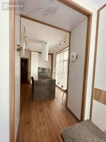 93.4 м², 3-комнатная квартира, этаж 2 из 9, 93 м², изображение - 6