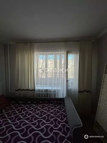2-комнатная квартира, этаж 3 из 5, 51 м²