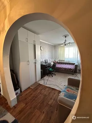 2-комнатная квартира, этаж 3 из 5, 51 м²