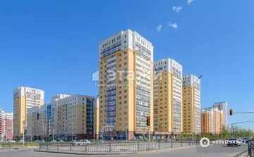 2-комнатная квартира, этаж 8 из 18, 48 м²